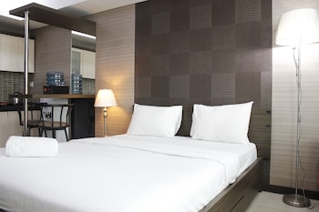 prime and comfy studio tamansari la grande apartment by travelio