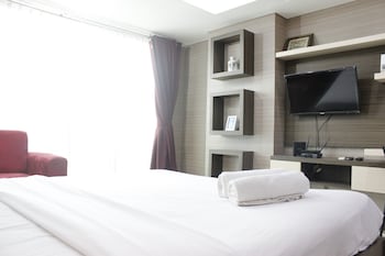 prime and comfy studio tamansari la grande apartment by travelio
