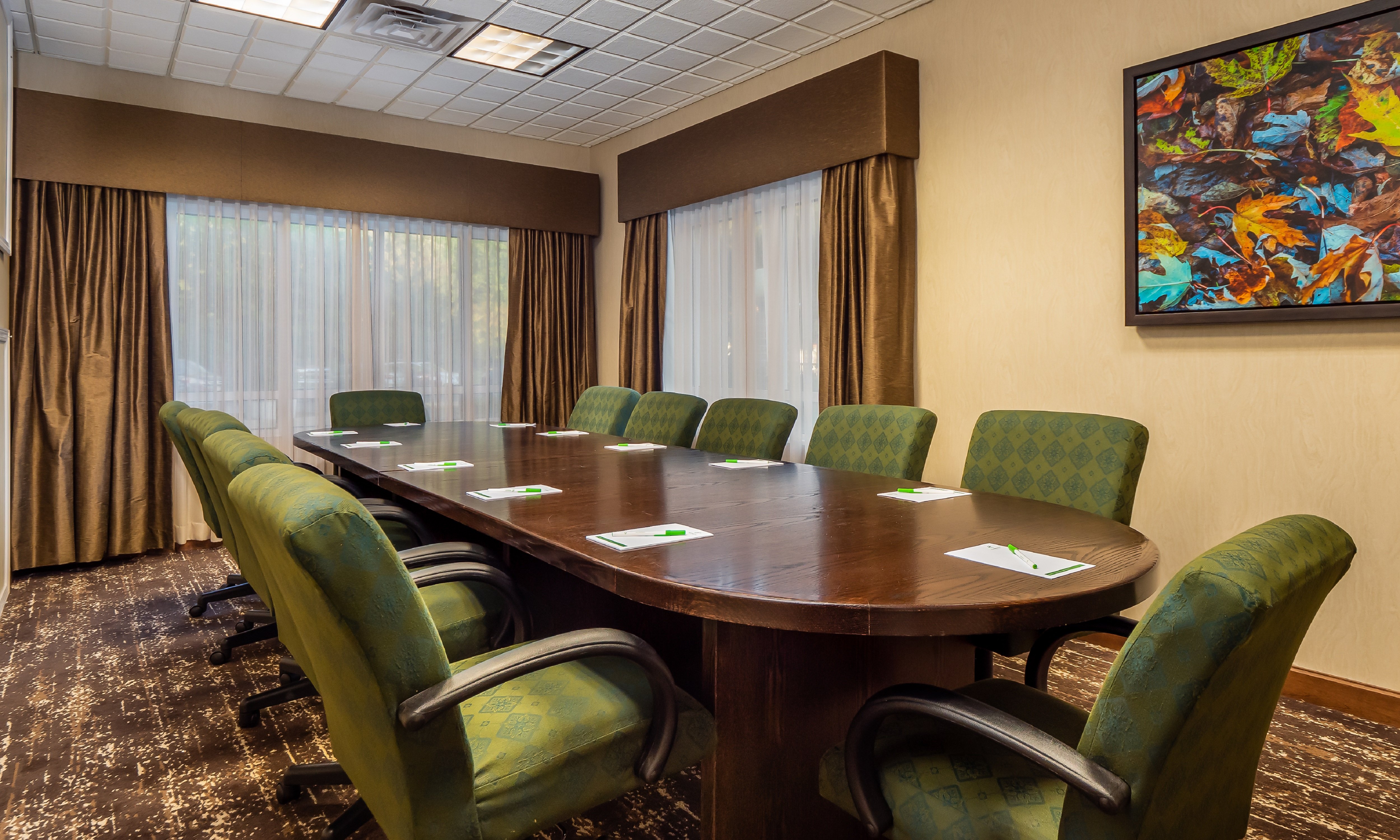 holiday inn and conference center marshfield by ihg