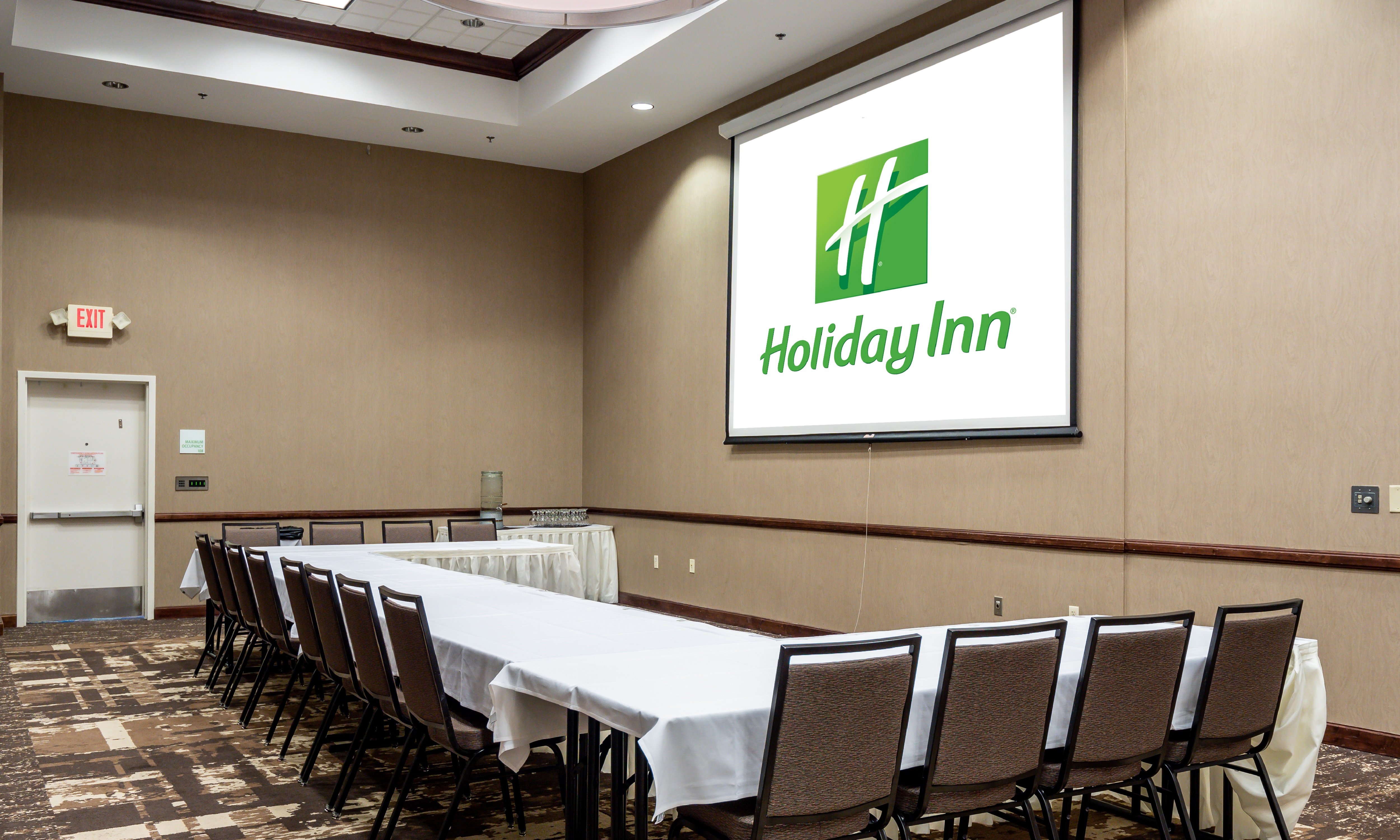 holiday inn and conference center marshfield by ihg