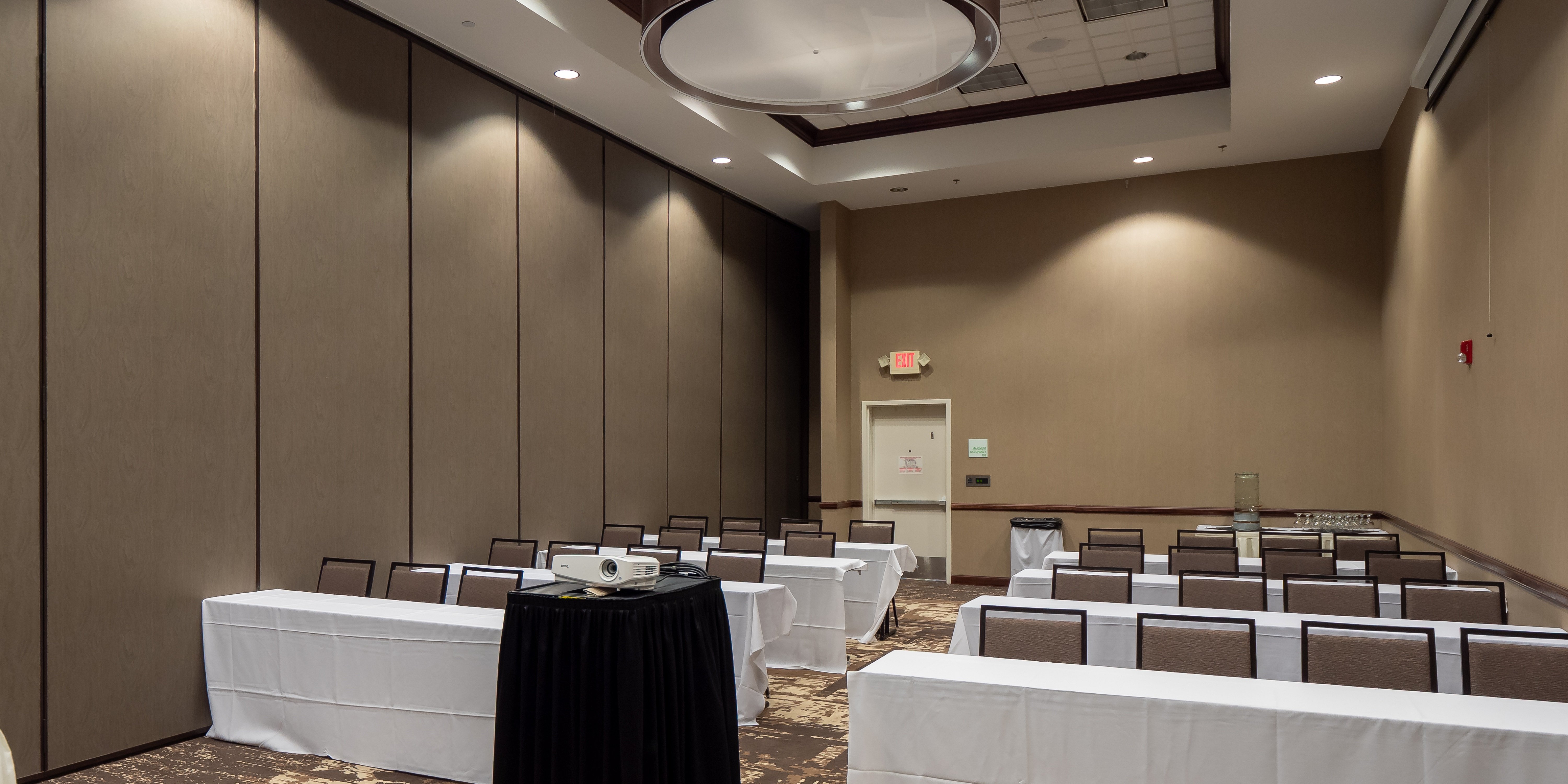holiday inn and conference center marshfield by ihg
