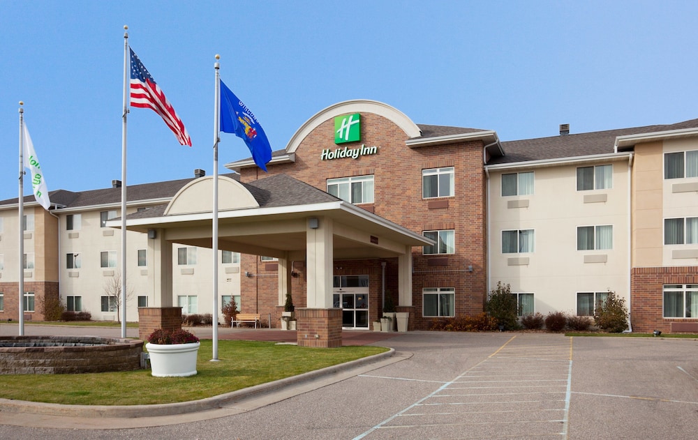 holiday inn and conference center marshfield by ihg