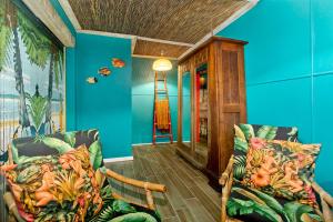 manly waves studios and apartments