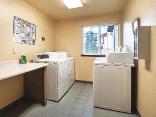 la quinta inn and suites by wyndham woodburn