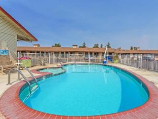 travelodge by wyndham pioneer villa