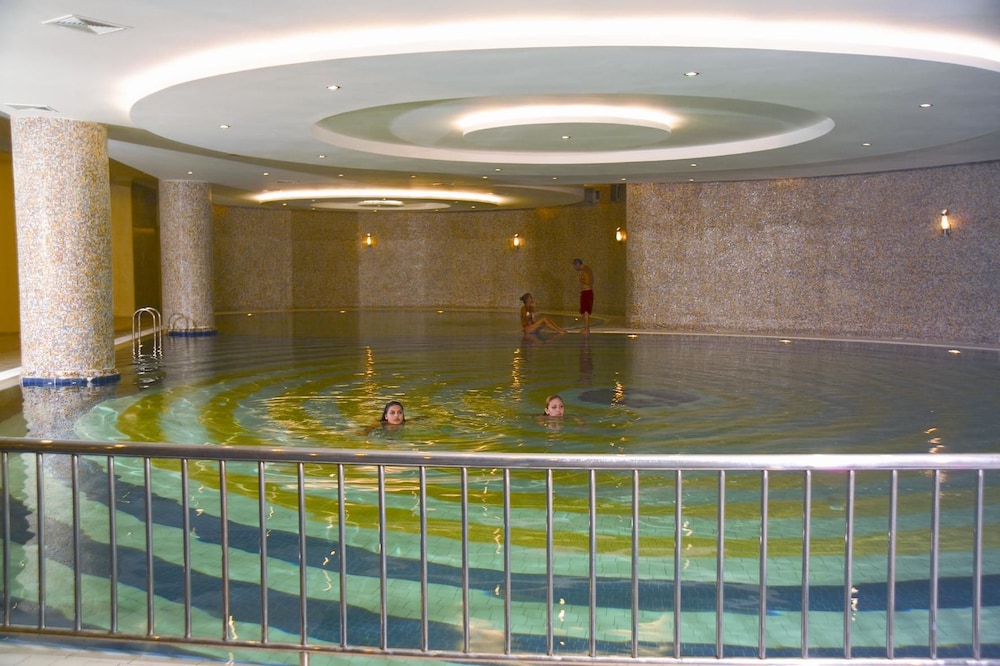 rox royal hotel all inclusive