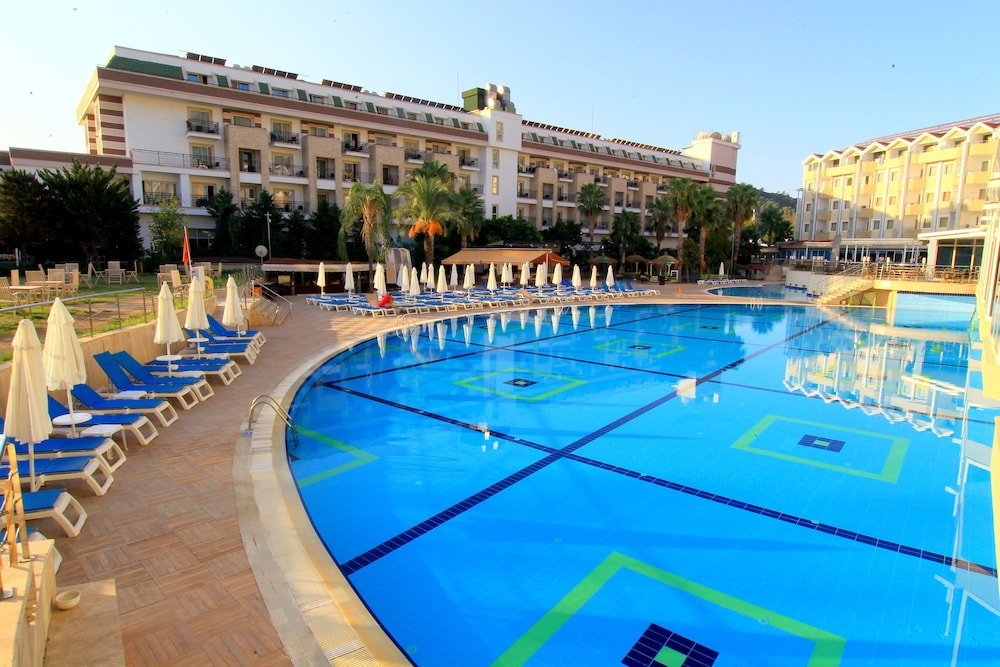 rox royal hotel all inclusive