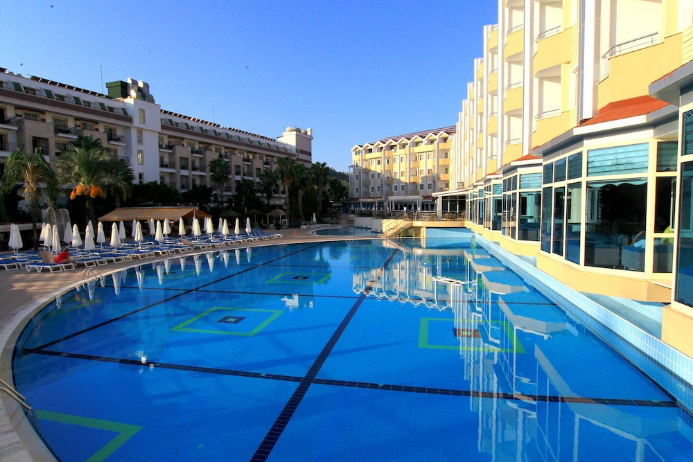 rox royal hotel all inclusive