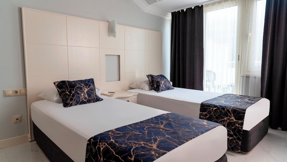 rox royal hotel all inclusive