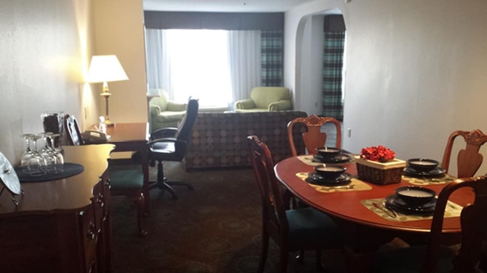 holiday inn express hotel and suites morehead cty by ihg