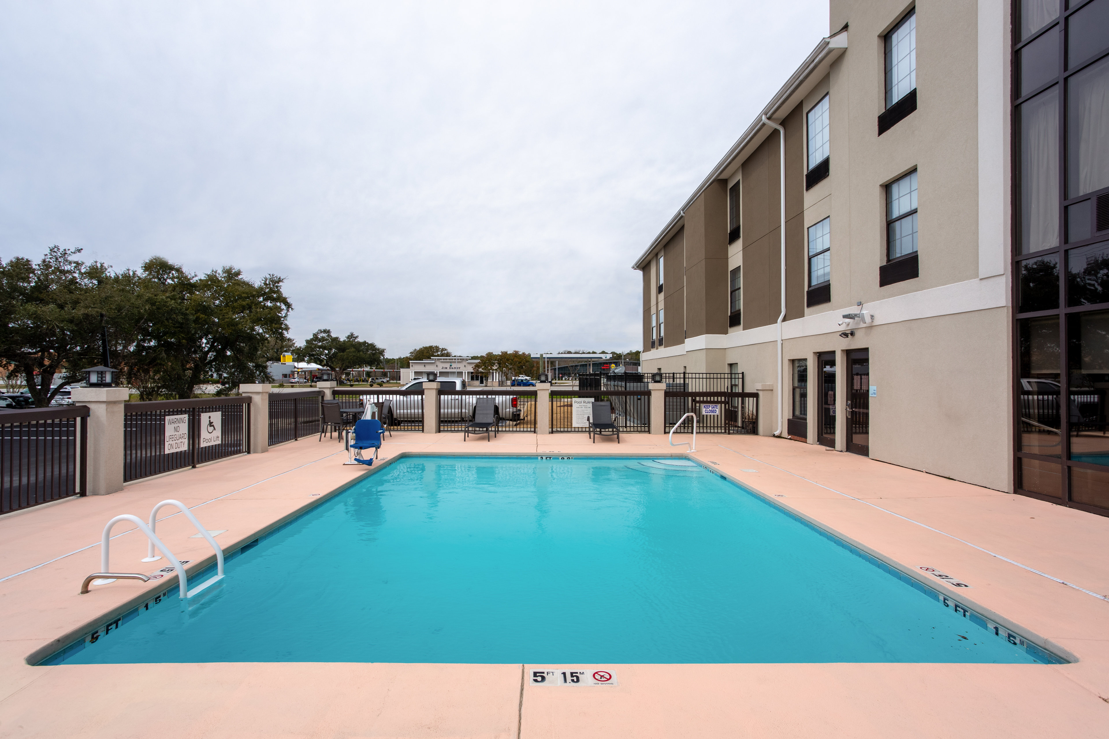 holiday inn express hotel and suites morehead cty by ihg