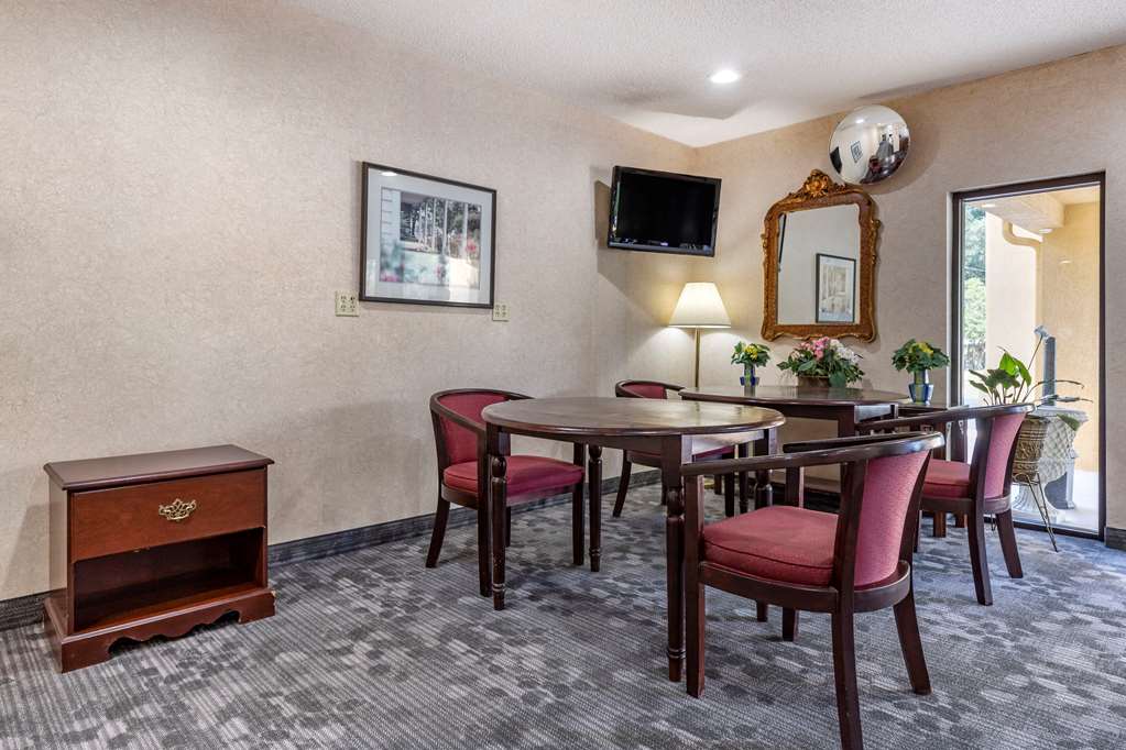 econo lodge saint stephen