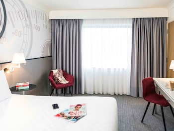 mercure dartford brands hatch hotel and spa