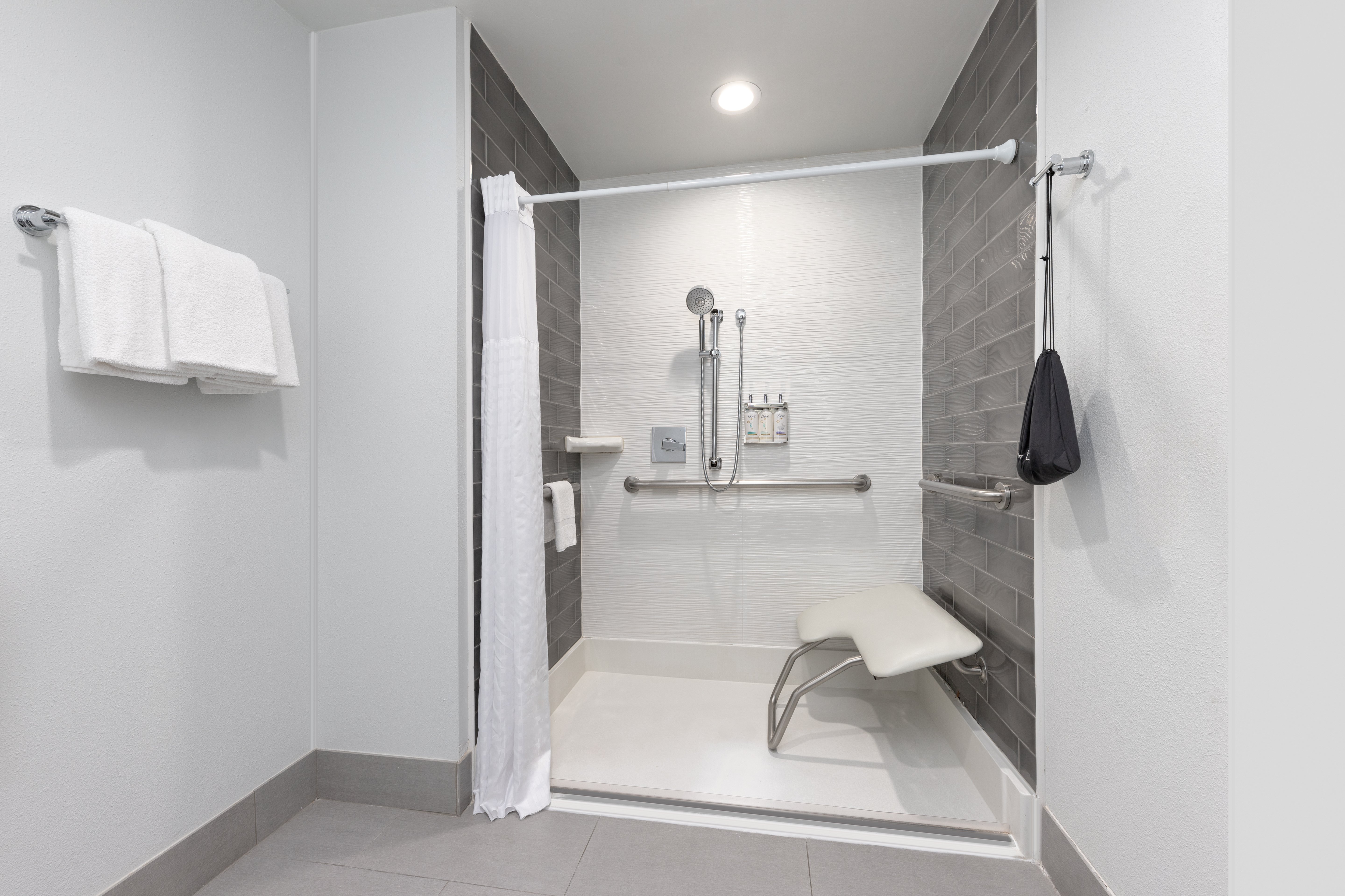 la quinta inn and suites by wyndham dallas downtown