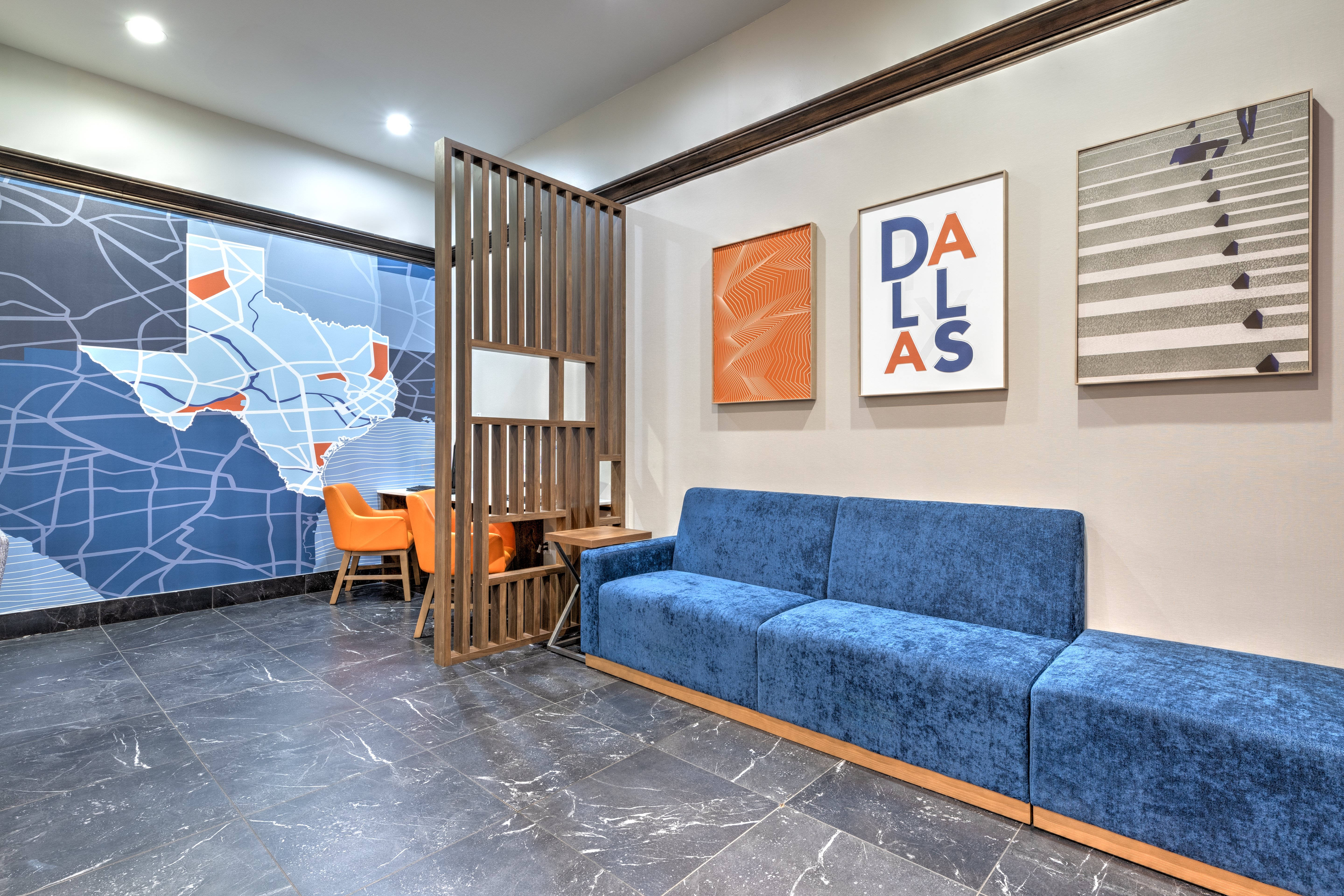 la quinta inn and suites by wyndham dallas downtown