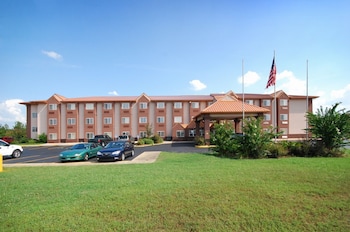 econo lodge inn and suites natchitoches