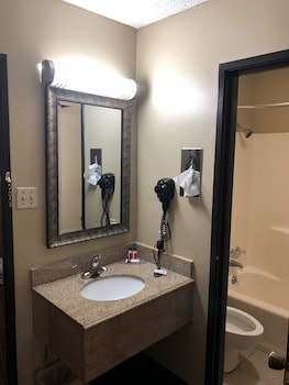 Super 8 By Wyndham Natchitoches,Natchitoches Parish>>Natchitoches,2 star
