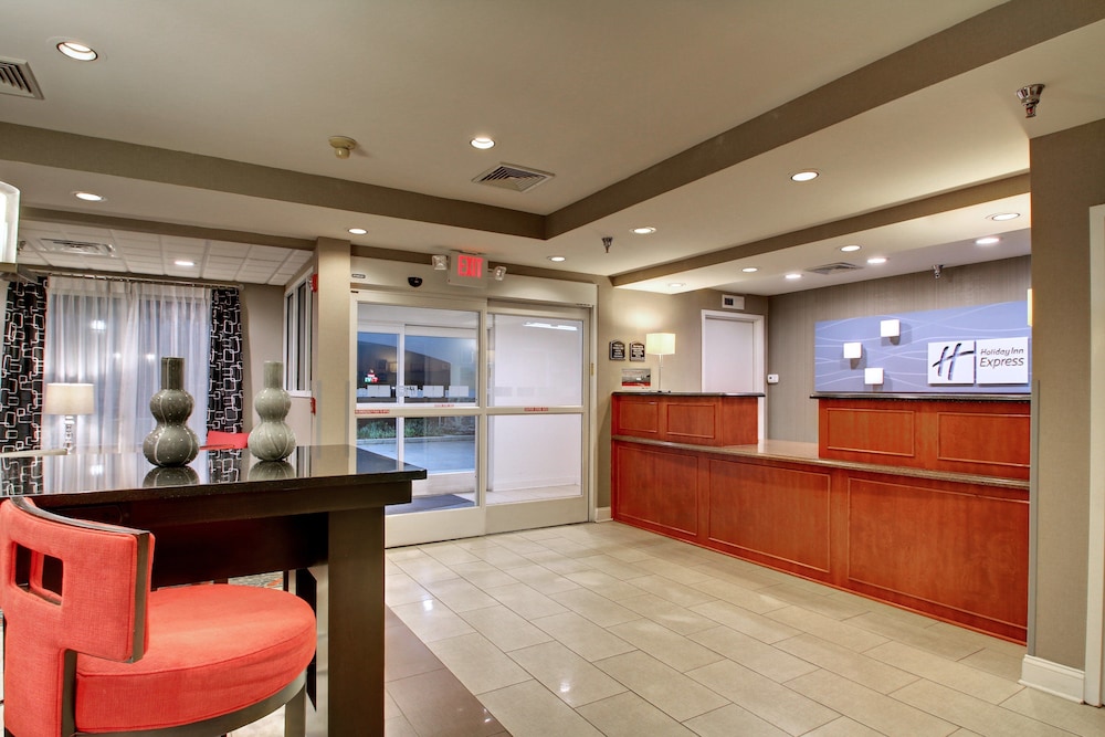 holiday inn express hurricane by ihg