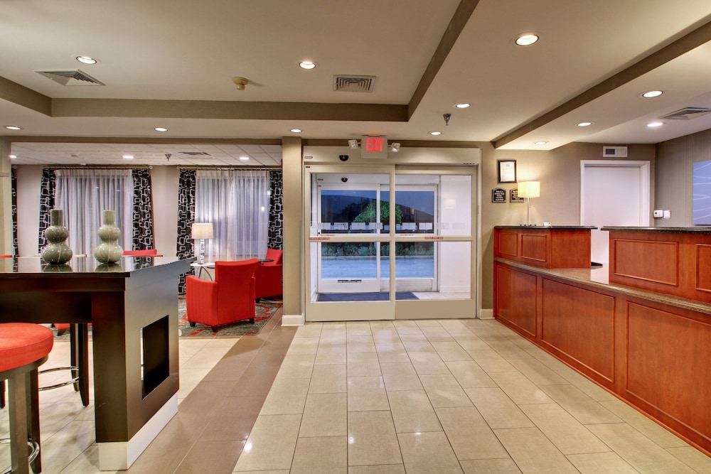 holiday inn express hurricane by ihg