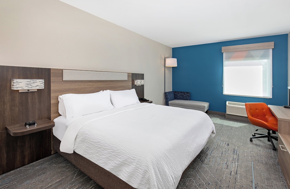 holiday inn express hurricane by ihg