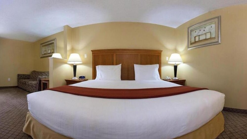 holiday inn express hurricane by ihg