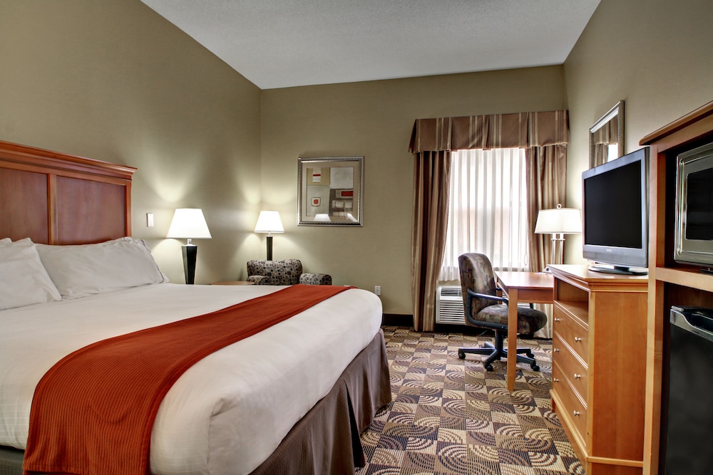 holiday inn express hurricane by ihg