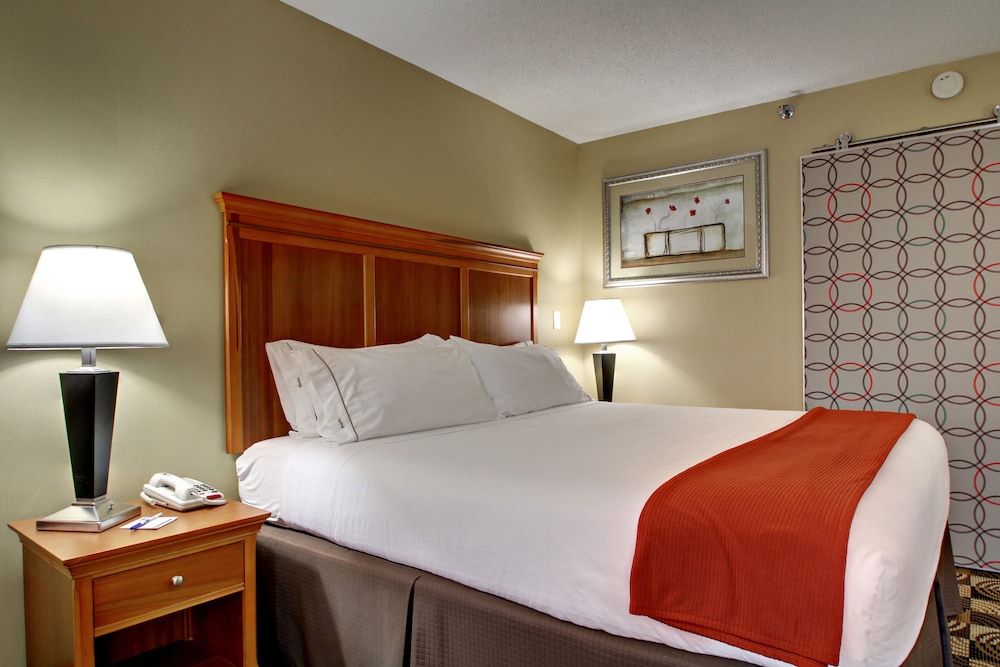 holiday inn express hurricane by ihg