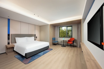 jinjiang inn lingering garden shantang old street suzhou