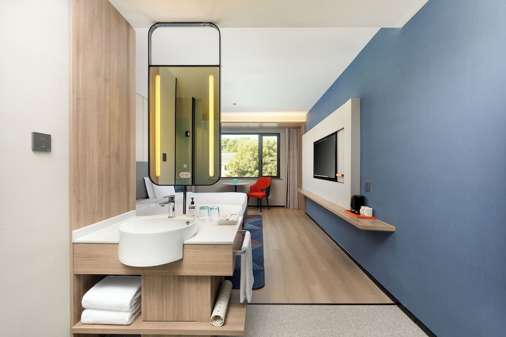 jinjiang inn lingering garden shantang old street suzhou