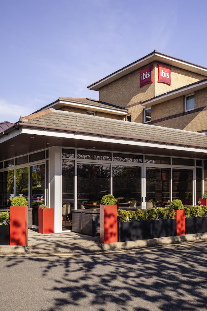 ibis london barking