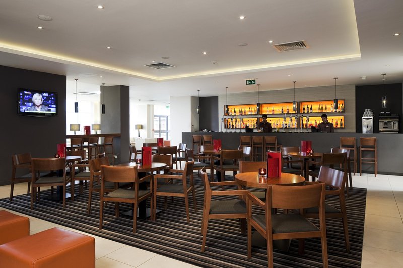 crowne plaza london heathrow