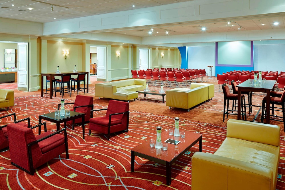 delta hotels by marriott heathrow windsor