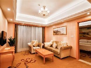 vienna international hotel maoming high speed railway station