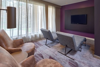 sonesta select miami lakes