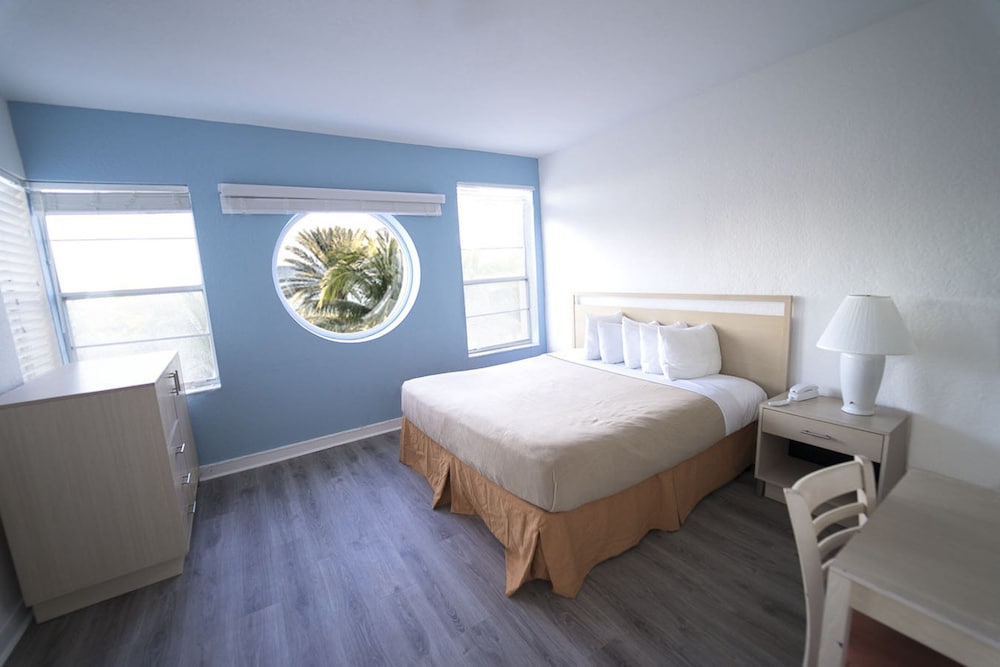 broadmore miami beach