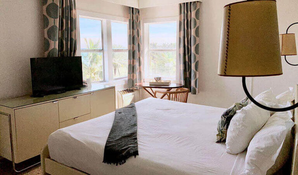 broadmore miami beach