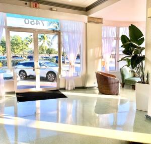 Broadmore Miami Beach,Miami>>Bal Harbour,4 star