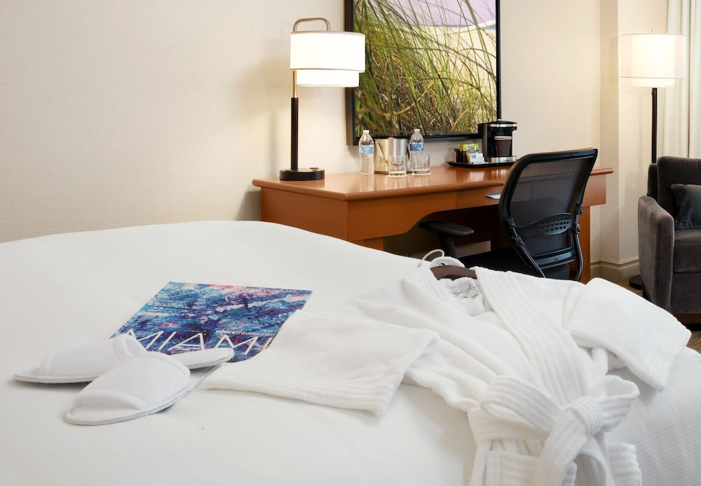 doubletree by hilton hotel miami airport and convention center