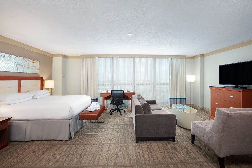 doubletree by hilton hotel miami airport and convention center