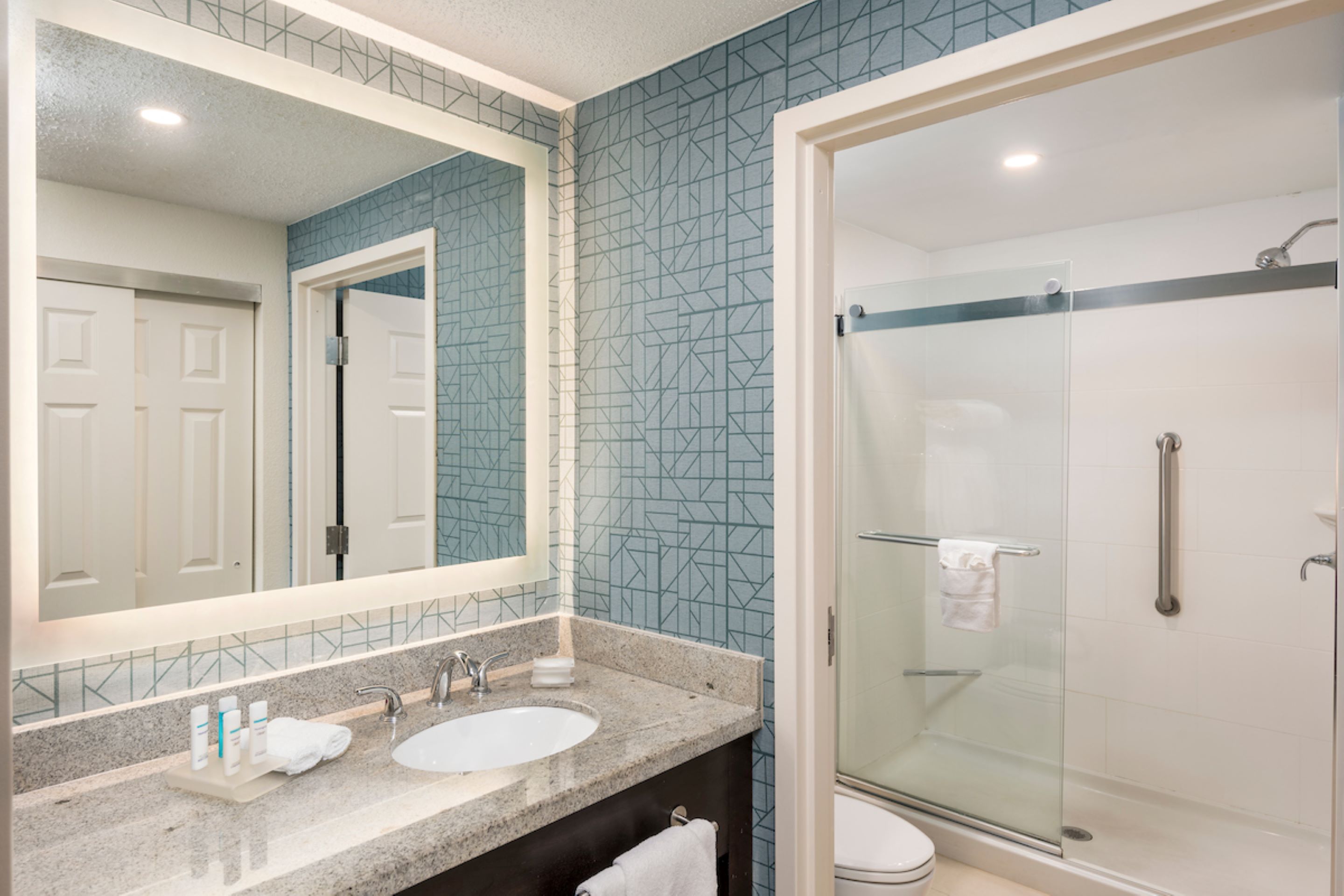 homewood suites by hilton miami airport blue lagoon