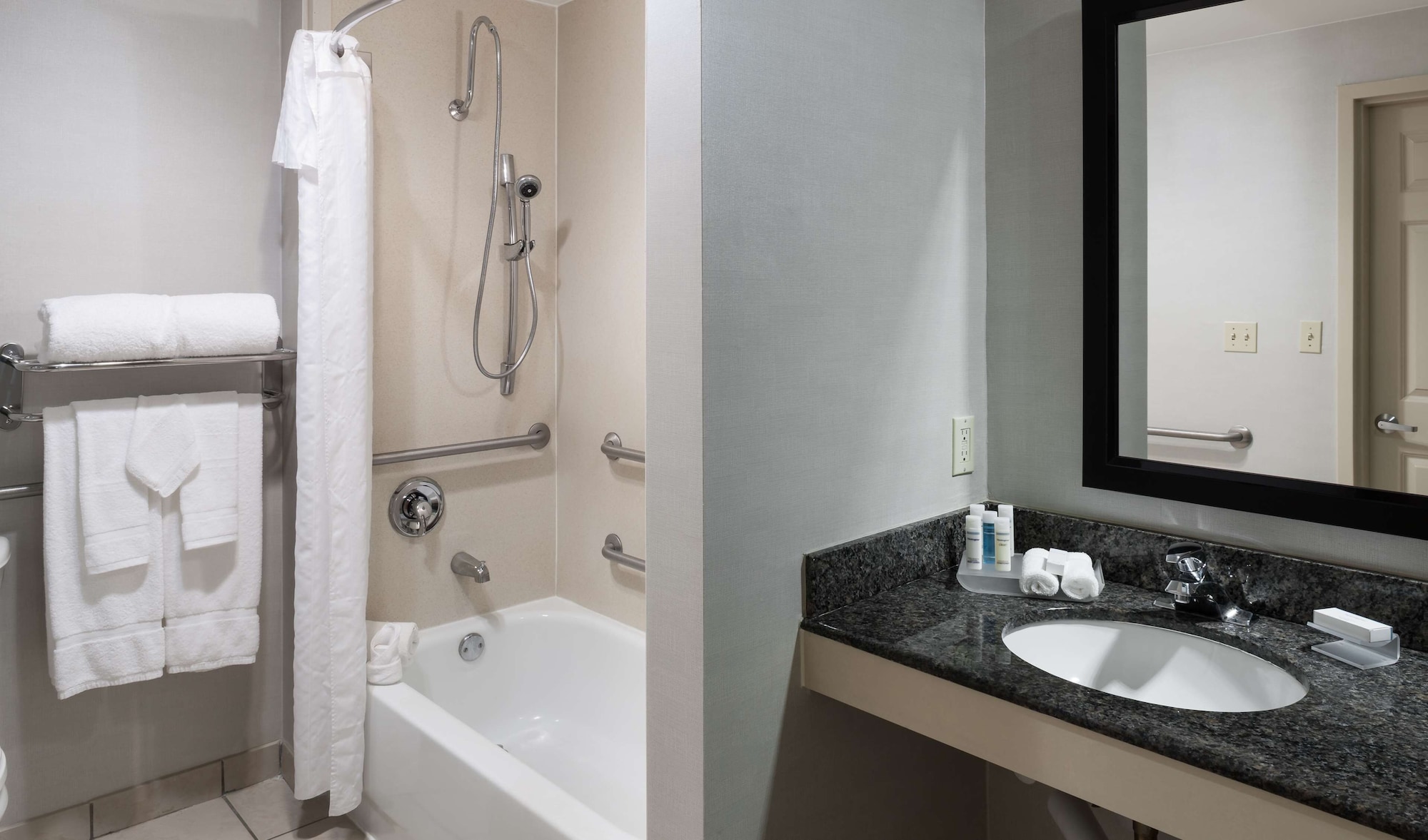 homewood suites by hilton miami airport blue lagoon