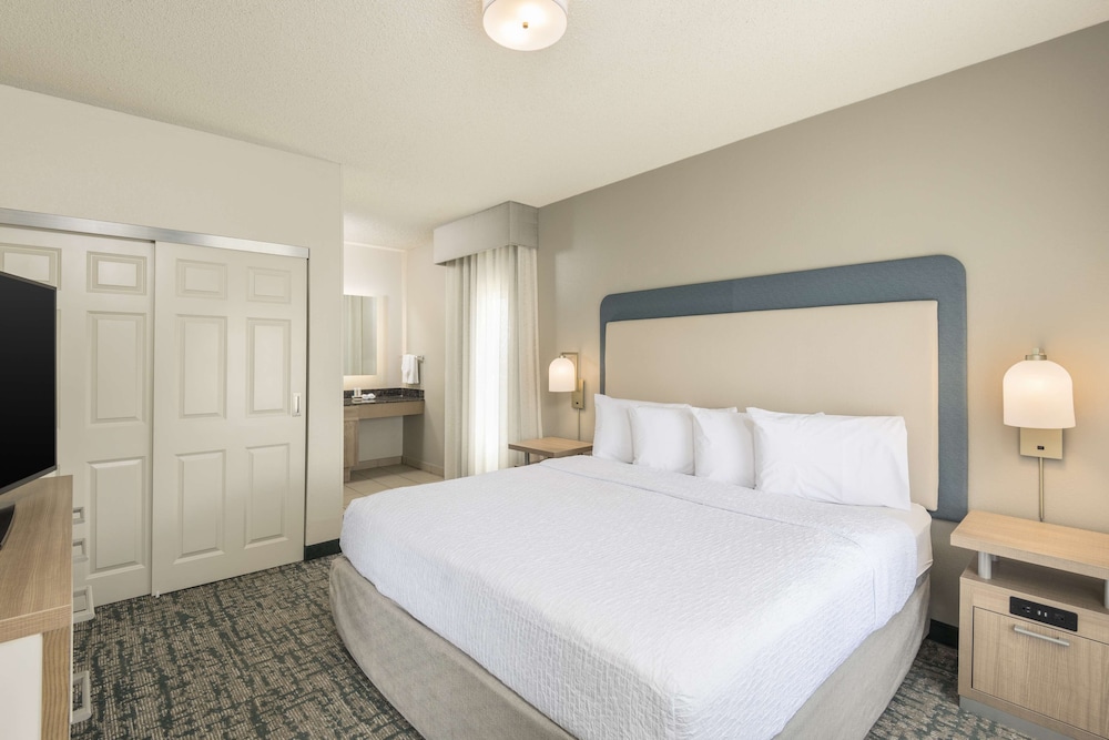 homewood suites by hilton miami airport blue lagoon