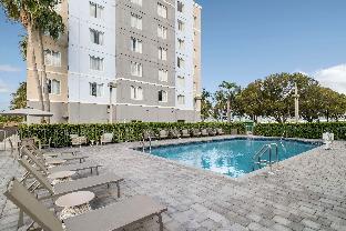 homewood suites by hilton miami airport blue lagoon