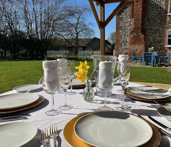 grange farm house