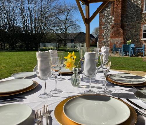 grange farm house