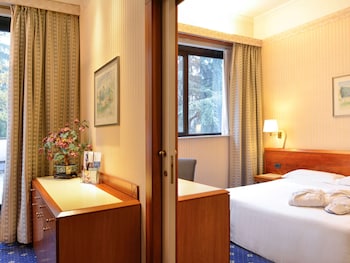 mercure astoria reggio emilia