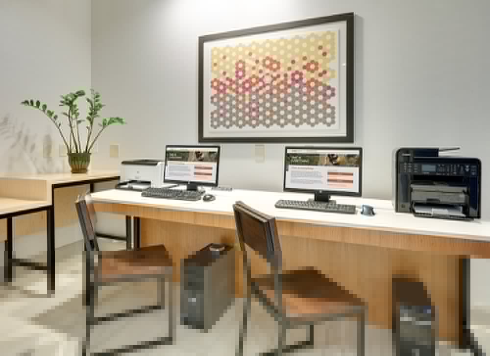 holiday inn express and suites dublin by ihg
