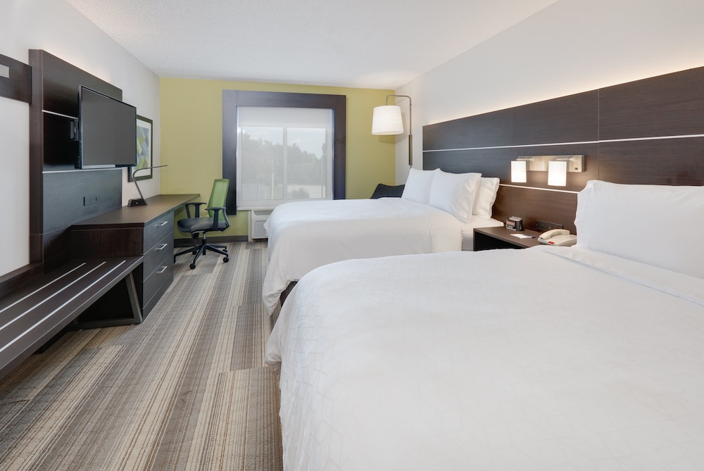 holiday inn express and suites dublin by ihg