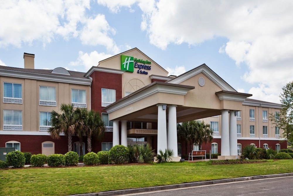 holiday inn express and suites dublin by ihg