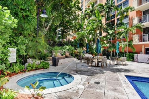 the mutiny hotel
